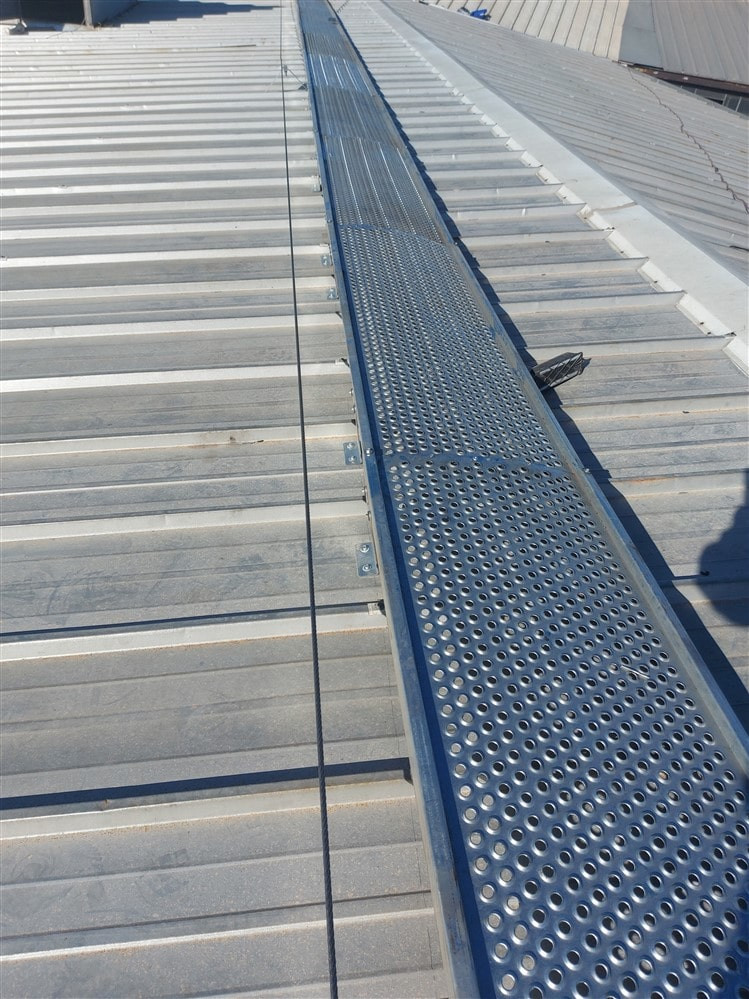 Roof Walkway RW-22 Çatı Üzeri Yürüyüş Yolu