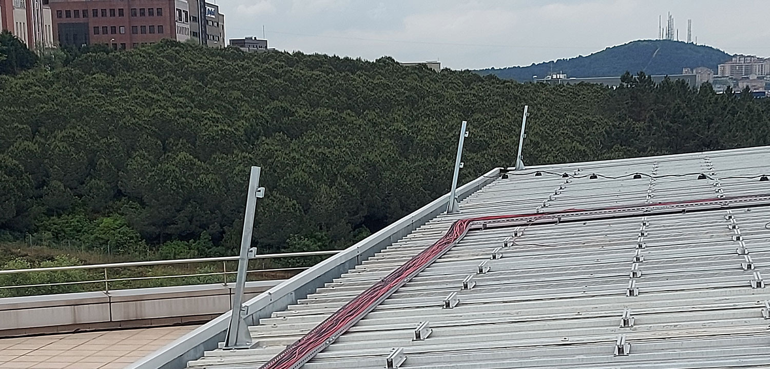 Roof Guard RSG-22 Çatı Üzeri Korkuluk Sistemleri Ana Resim